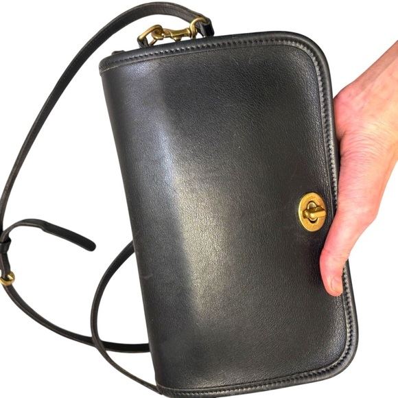 Coach vintage black leather pocket purse 9755 made in Hungary - Picture 9 of 12